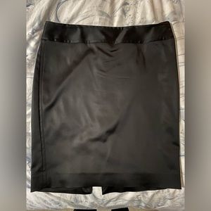 White House Black Market black satin pencil skirt size 12
